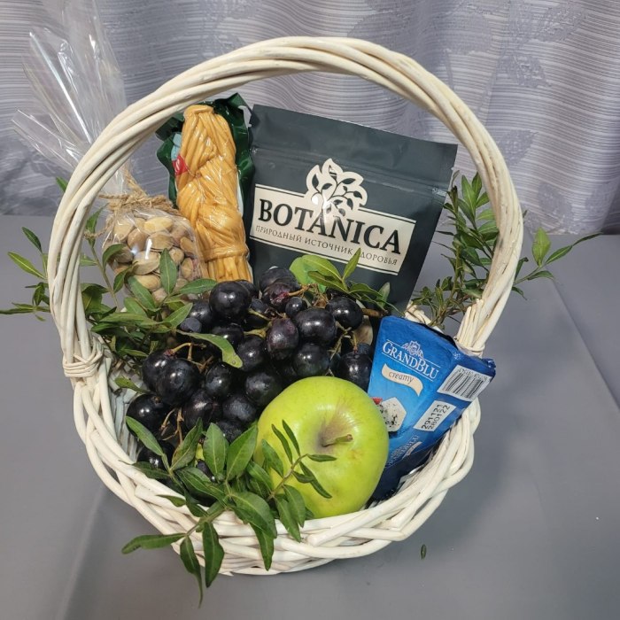 Съедобная композиция «Вкусный день» — доставка цветов Балашихе