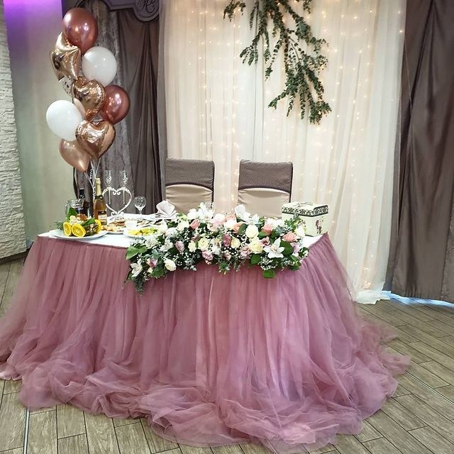 Розовое оформление зала &laquo;Вместе навсегда&raquo;