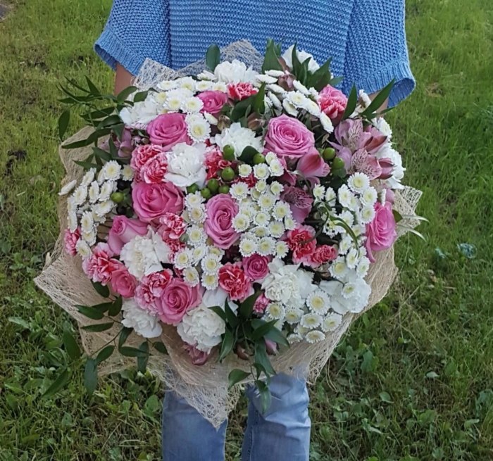 Букет из роз и хризантем «Сердечная благодарность» — доставка цветов Балашихе